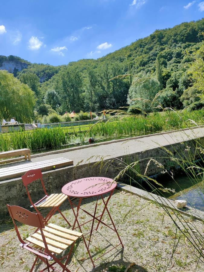 Les Pieds Dans L'Eau, Gite Le Blagour Lachapelle-Auzac Eksteriør bilde